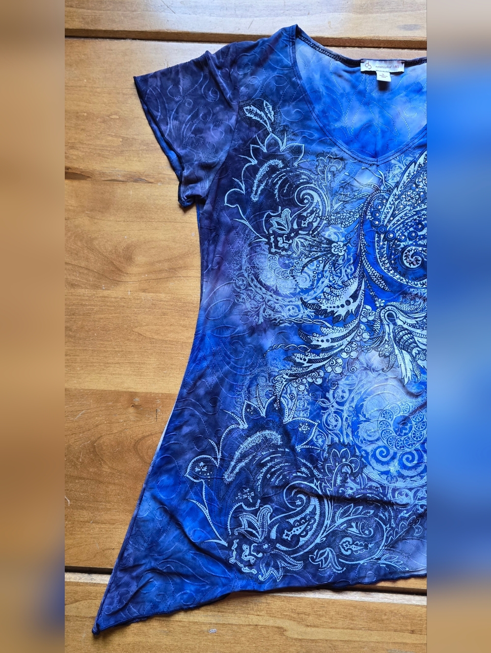 Christopher & Banks Blue Paisley Embellished Top Asymmetrical Hem Size Small - Picture 4 of 11